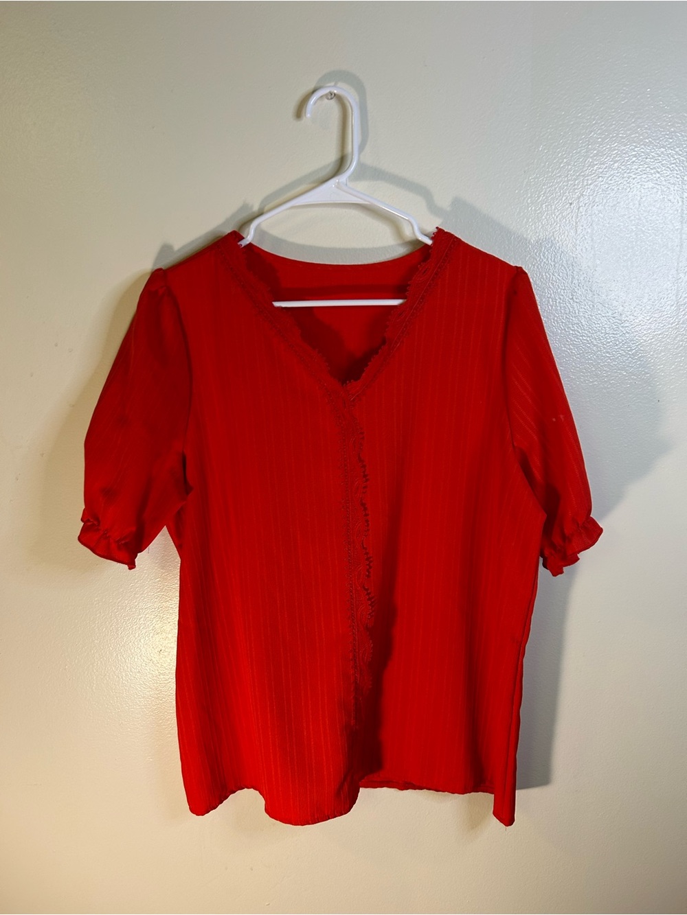 Red V-Neck Short Sleeve Top - Unbranded